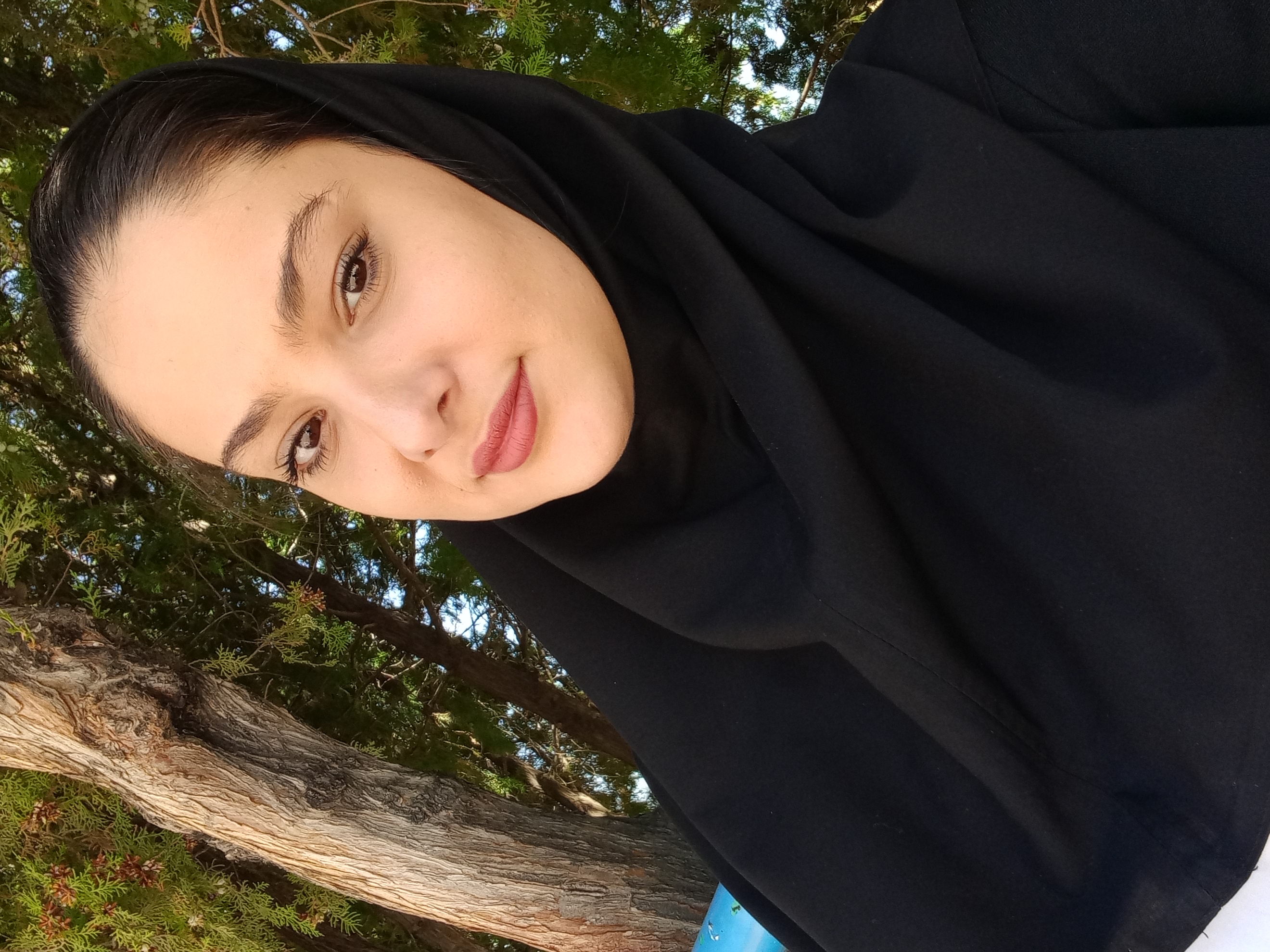 نرگس رشیدی