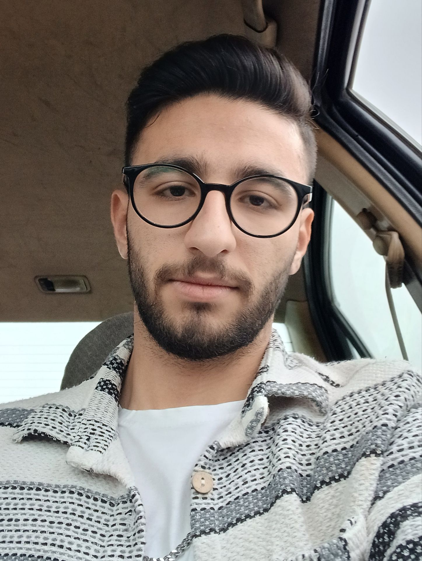 امیر حسین نعیمی فر